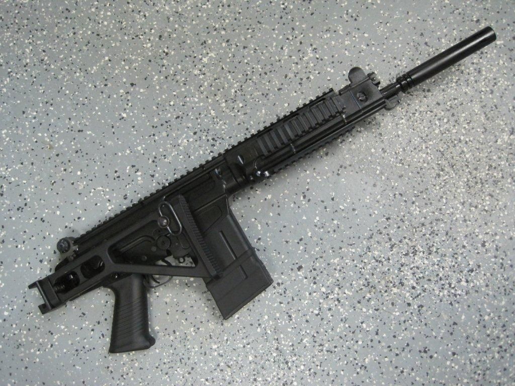 DSA/OSW profile FAL paratrooper style rifle for sale. ****** SOLD ********* to manic1 - AR15.COM