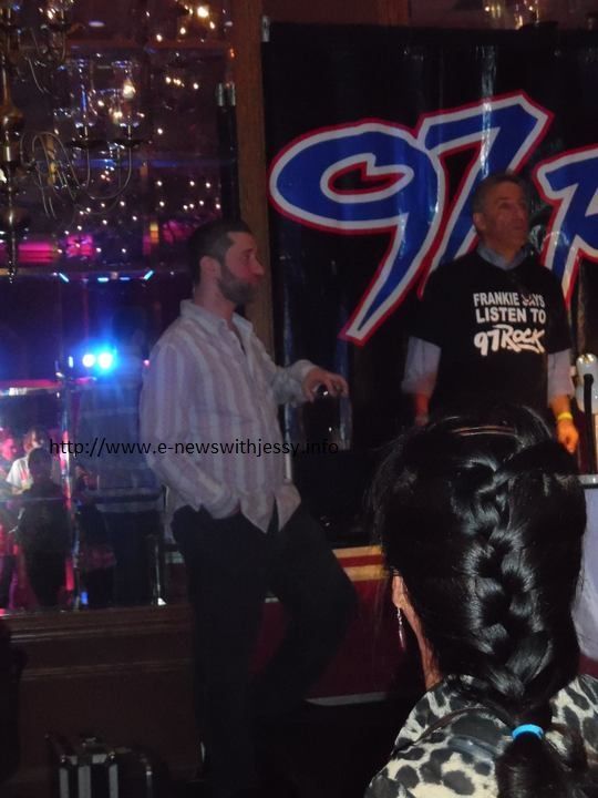Dustin Diamond is in the house who played Screech during the TV show Saved By The Bell